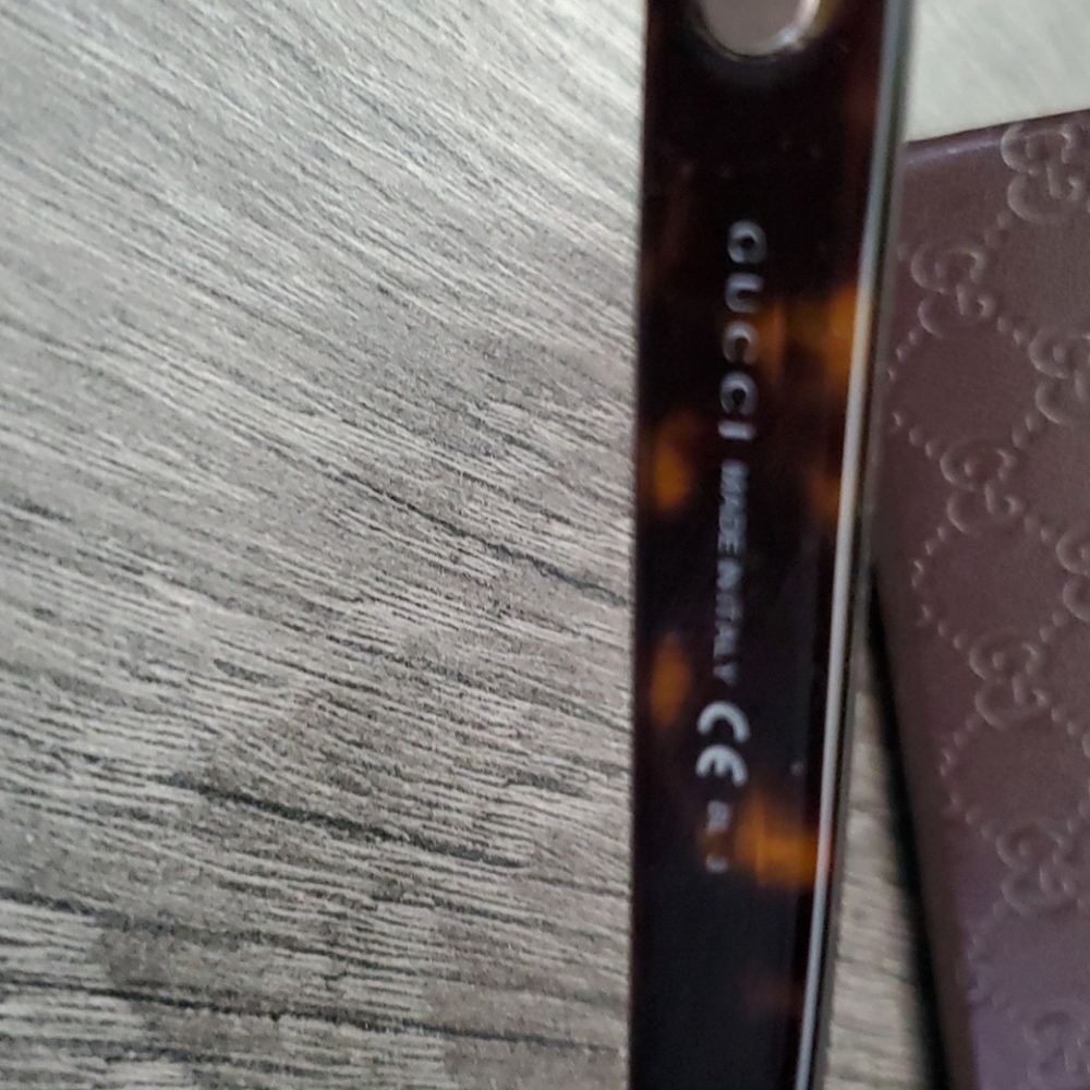 Gucci sunglasses - Picture 4 of 4